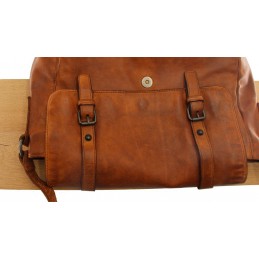 GIANNI CONTI - Sac gibecière à rabat cuir vintage