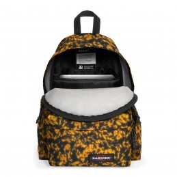 Eastpak - Sac à dos 24L avec porte-gourde Day Pak'r