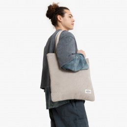 Sac cabas A4 - Eastpak - Sac porté épaule Charlie